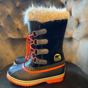 Sorel kids Joan of Arctic Boots